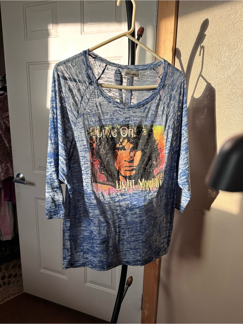 Boho Blue Doors Graphic Burn Out T Shirt - Picture 3 of 6